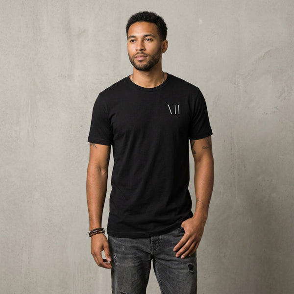 VII Crew minimal unisex t shirt in black